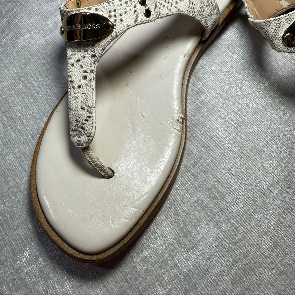 Michael Kors White Logo Print Thong Sandals Size 6.5M